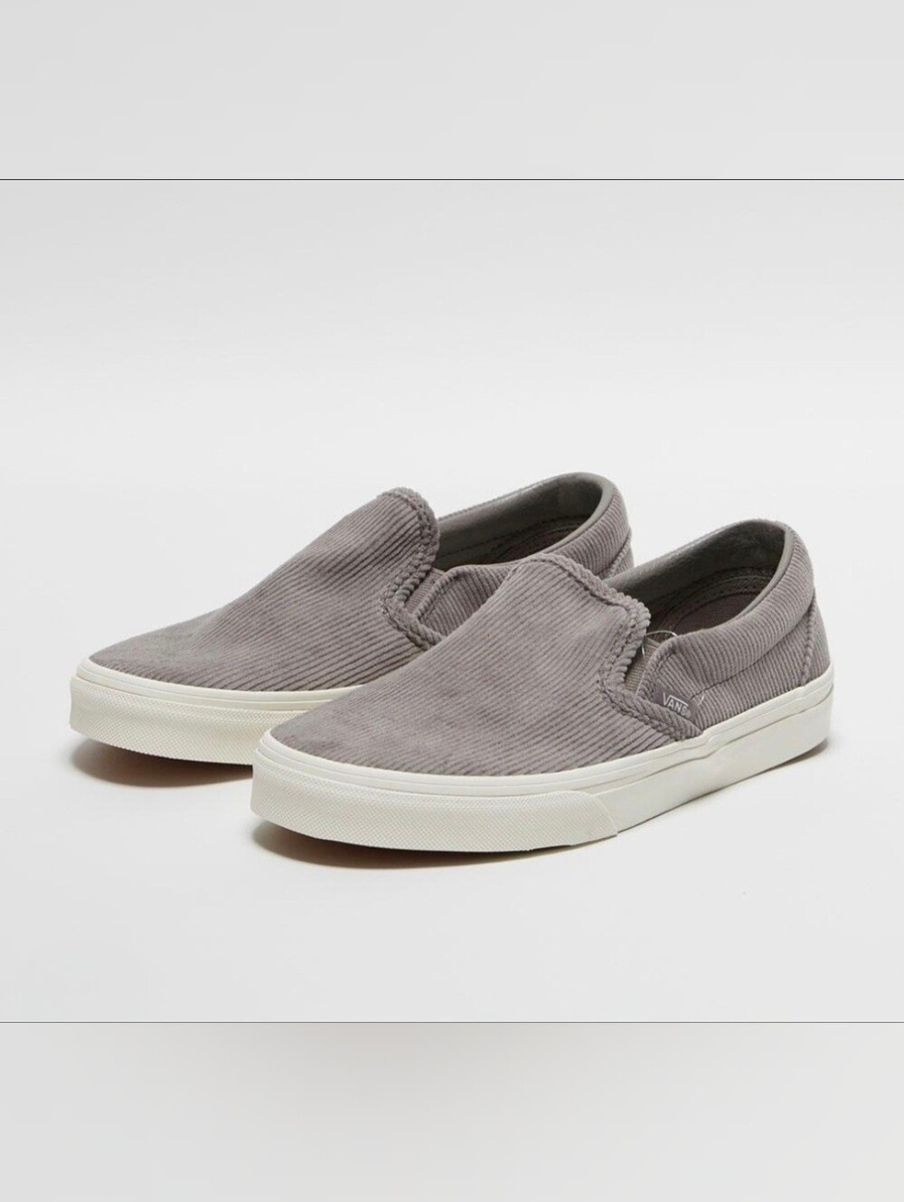 Vans Slip-On Corduroy Sneakers